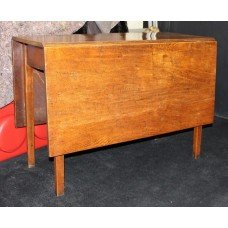 Georgian 18th c. Elm Gateleg Drop Leaf Table