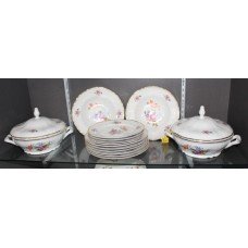 Porcelain Bernadotte Czechoslovakia 16 Piece Part Dinner Service