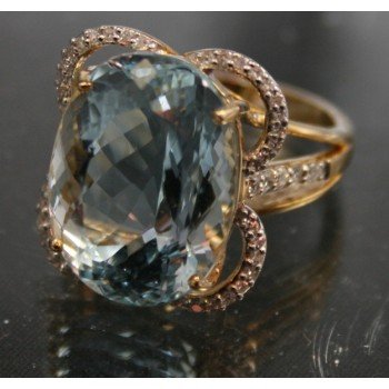 Fine Large Stone Aquamarine Ring