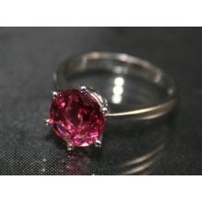 Garnet White 18ct Gold Ring