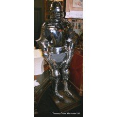 Heavy Medieval Style Suit of Armour