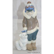 Lladro Figurine "Eskimo Boy with Pet"