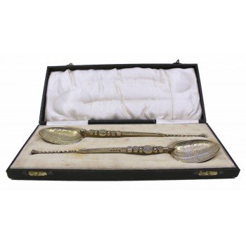 Pair of Cased Silver Gilt Anointing Spoons Birmingham 1936